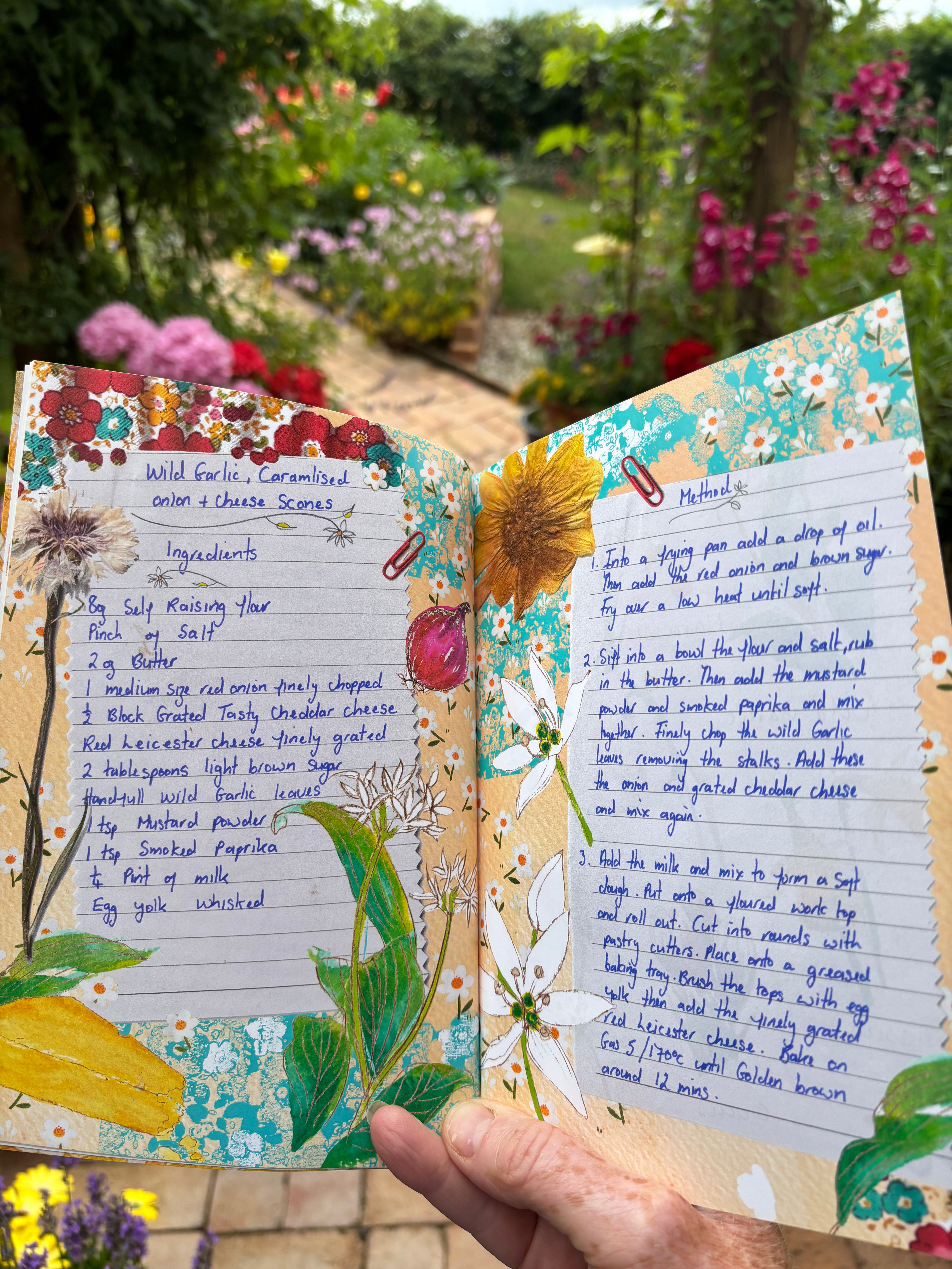 Under a Devon Sky, A Seasonal Diary of Blooms, Abundance and Vintage Charm